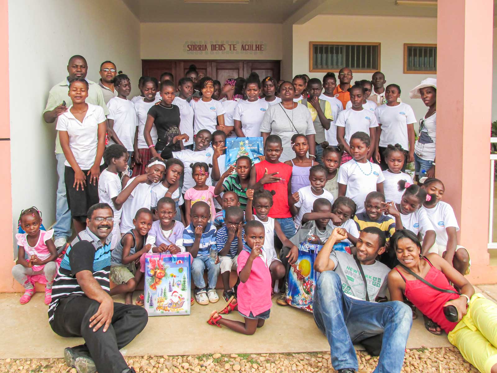 EDG_Angola_Acommunity